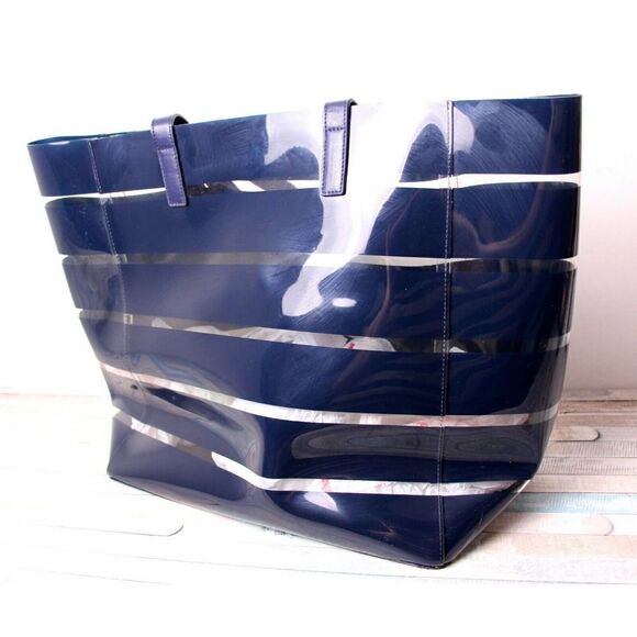 Tommy Bahama CLEAR BLUE PLASTIC LEATHER HANDLES BOTTOM TOTE SHOULDER BAG HANDBAG - Picture 4 of 10